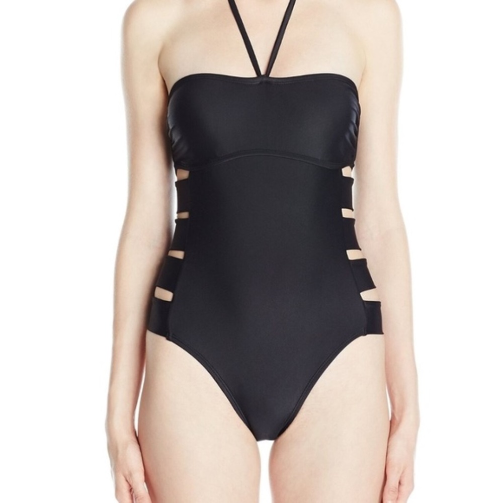 INMOCEAN BLACK ONE PIECE CUT OUT SIDES SWIMWEAR M